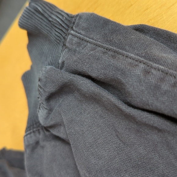 Black pants Gap size M - Picture 2 of 4